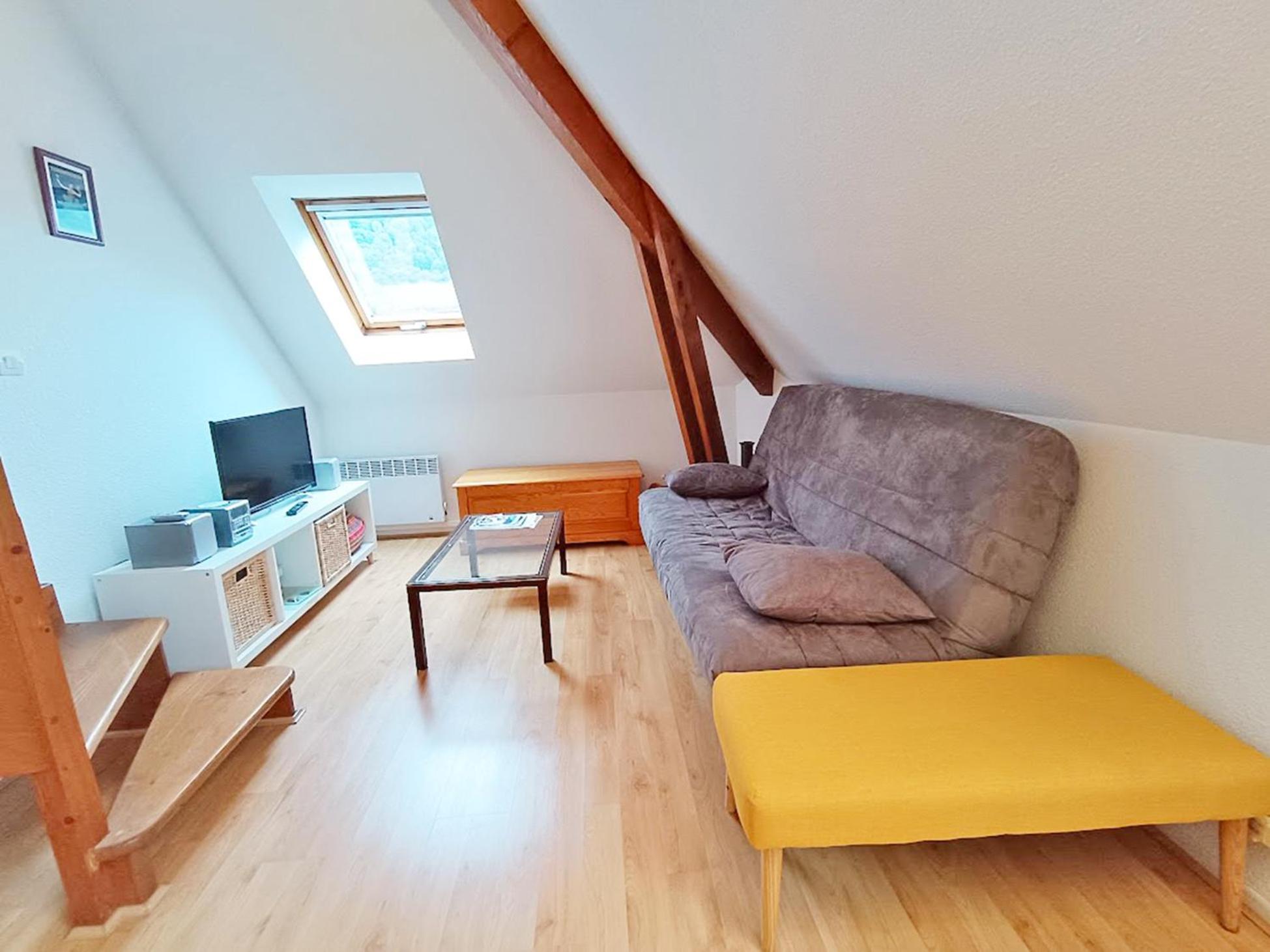 شقة Chez Charlotte, T3 Duplex, Vue Montagne, Parking Gratuit, Ascenseur, 4 Personnes Bagnères-de-Luchon المظهر الخارجي الصورة